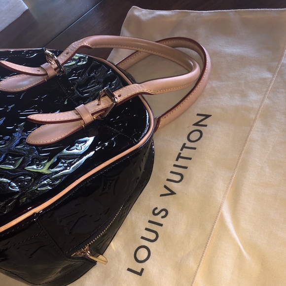 Louis Vuitton Burgundy Summit Handbag - Picture 2 of 9